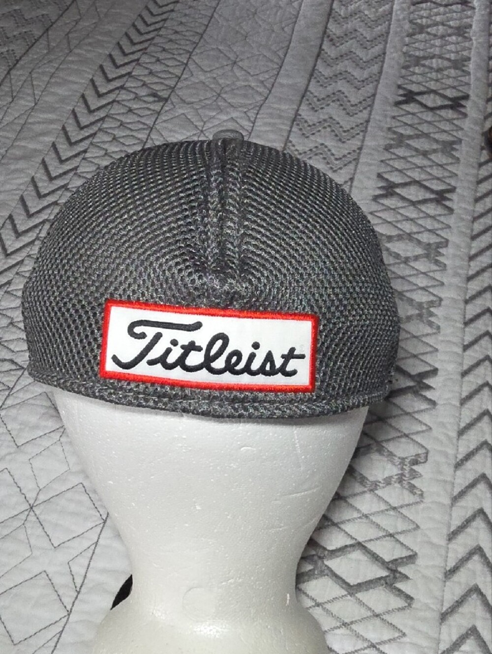 Titleist Gray Script Logo Mesh Golf Cap - Picture 3 of 5